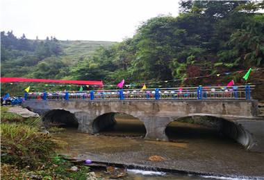 貴州省黔南州三都縣月亮村明月橋